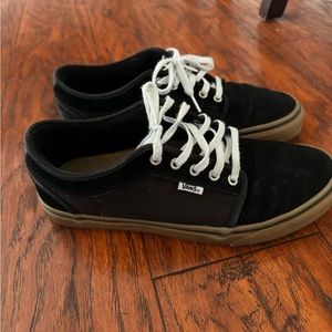 Men’s gumsole vans